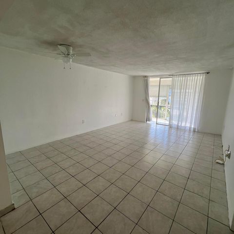 2855 Leonard Drive H506, Aventura, FL 33160