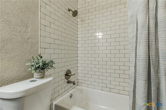 806-808 Estelle Avenue, Killeen, TX 76541