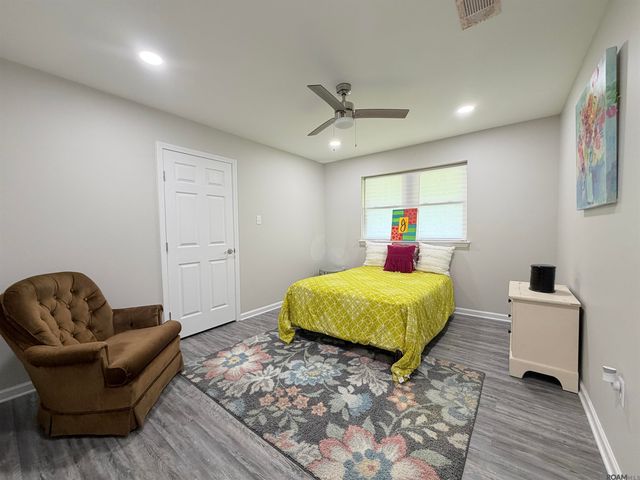 10711 Carmel Dr, Baton Rouge, LA 70818