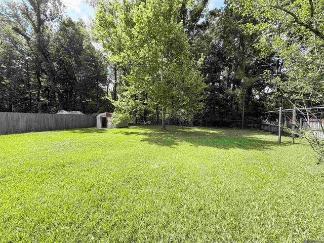 10711 Carmel Dr, Baton Rouge, LA 70818