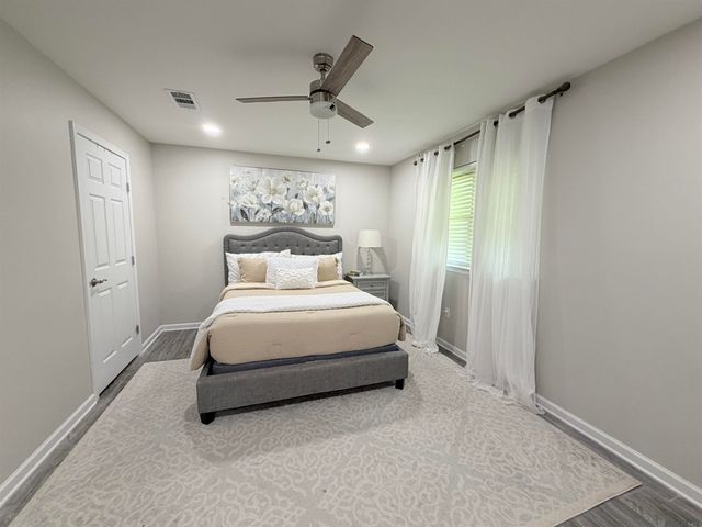 10711 Carmel Dr, Baton Rouge, LA 70818