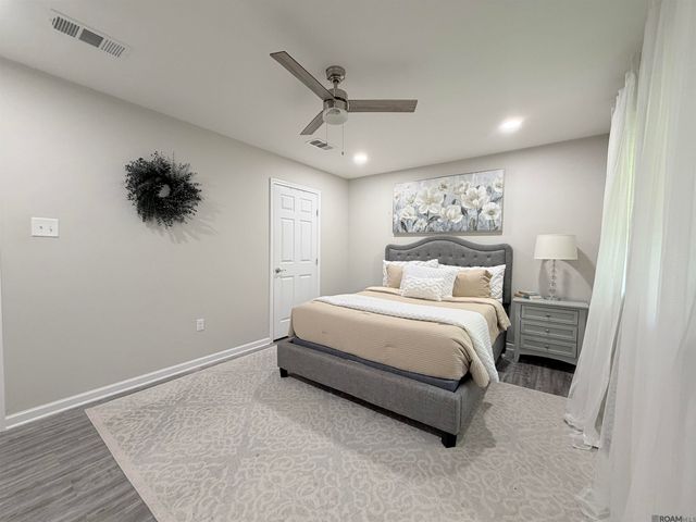 10711 Carmel Dr, Baton Rouge, LA 70818
