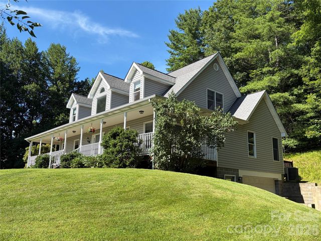136 Johnnie Hills None, Burnsville, NC 28714