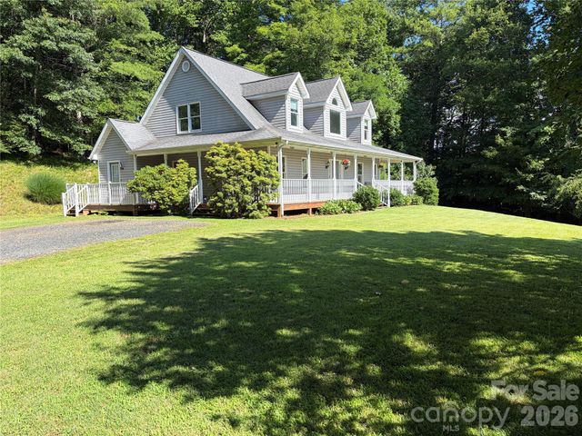 136 Johnnie Hills None, Burnsville, NC 28714