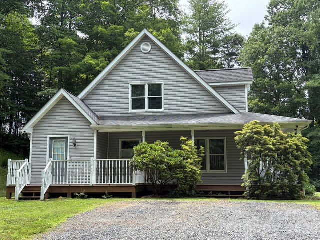 136 Johnnie Hills None, Burnsville, NC 28714