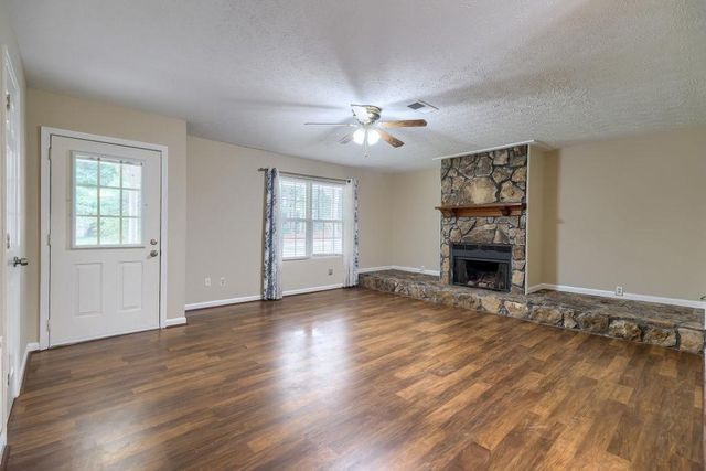 3638 E Melissa Lane, Douglasville, GA 30135