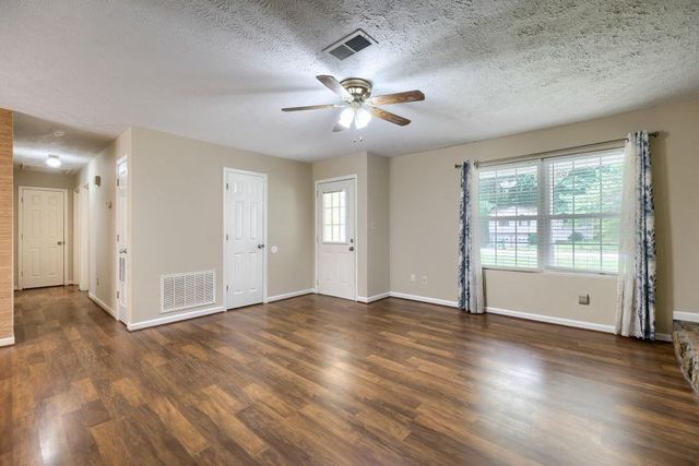 3638 E Melissa Lane, Douglasville, GA 30135