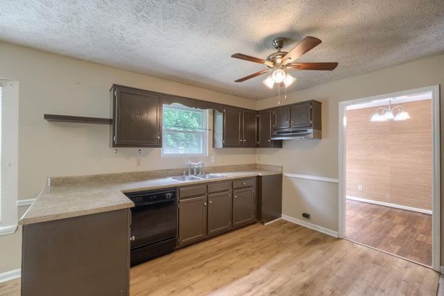 3638 E Melissa Lane, Douglasville, GA 30135