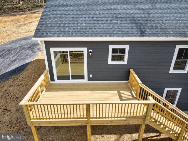 105 OLD SAWMILL RD, Front Royal, VA 22630