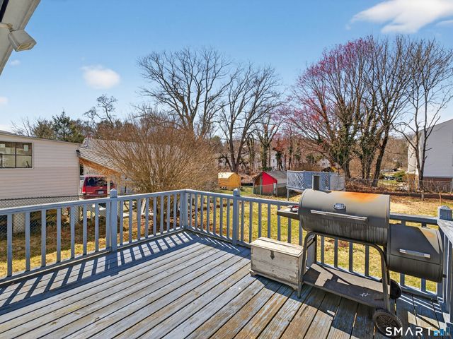 82 North Street, Norwich, CT 06360