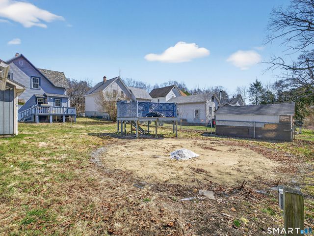 82 North Street, Norwich, CT 06360