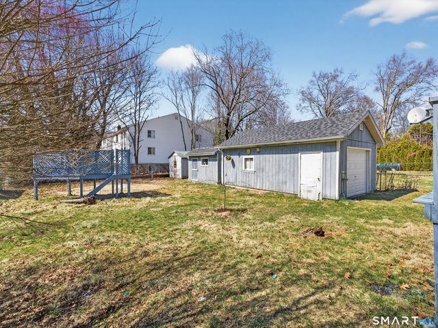 82 North Street, Norwich, CT 06360