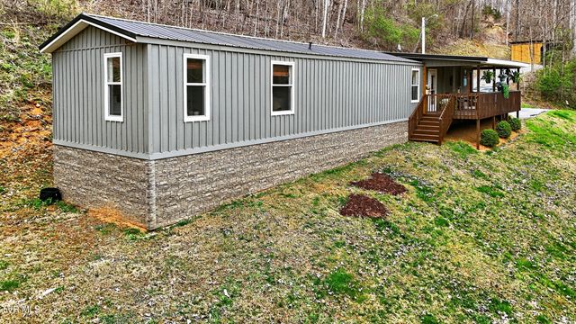 483 Trotters Lane, Gate City, VA 24251