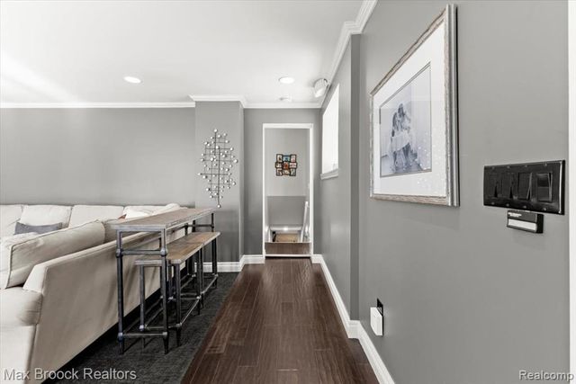 2180 Derby Road, Birmingham, MI 48009