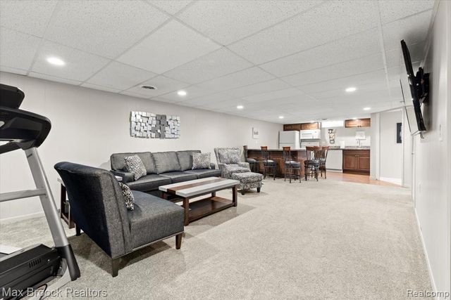 2180 Derby Road, Birmingham, MI 48009