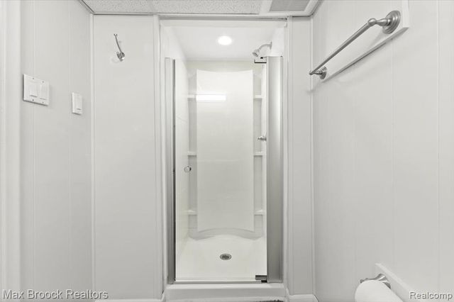 2180 Derby Road, Birmingham, MI 48009