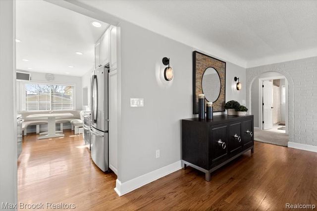 2180 Derby Road, Birmingham, MI 48009