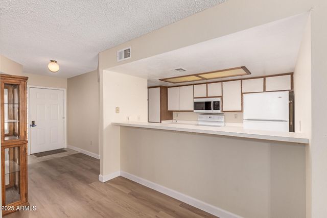 1021 S GREENFIELD Road 1194, Mesa, AZ 85206