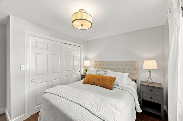 17 Greenwood Road, Peabody, MA 01960