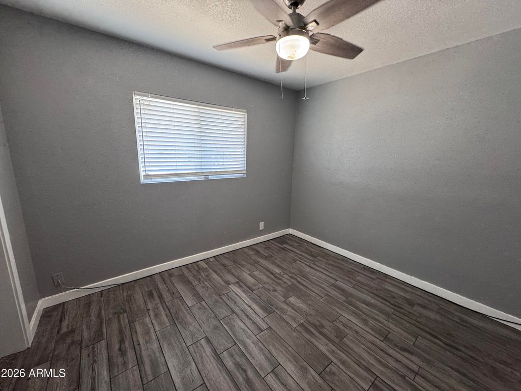 Image 6 of property listing at 1152 E DANA Avenue, Mesa, AZ 85204
