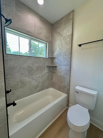 1687 DR MLK JR MEMORIAL Road, Crawfordville, FL 32327