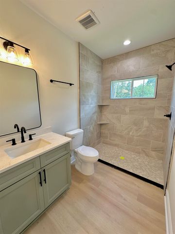 1687 DR MLK JR MEMORIAL Road, Crawfordville, FL 32327