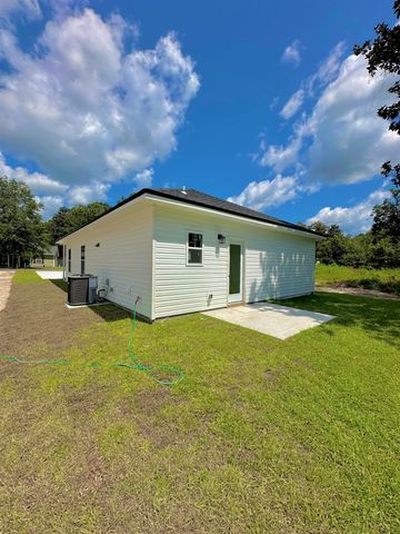 1687 DR MLK JR MEMORIAL Road, Crawfordville, FL 32327