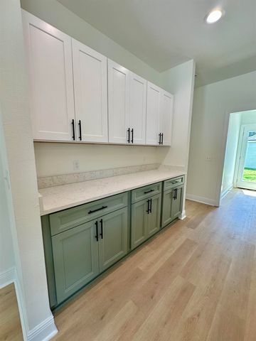 1687 DR MLK JR MEMORIAL Road, Crawfordville, FL 32327