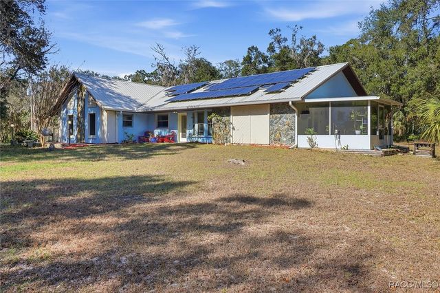 8679 W Morgan Street, Crystal River, FL 34428