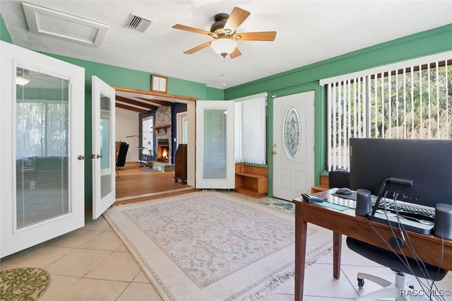 8679 W Morgan Street, Crystal River, FL 34428