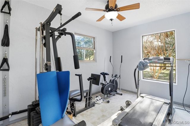 8679 W Morgan Street, Crystal River, FL 34428