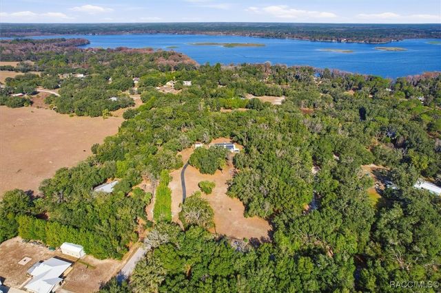 8679 W Morgan Street, Crystal River, FL 34428