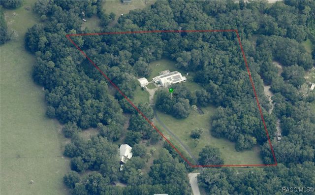 8679 W Morgan Street, Crystal River, FL 34428