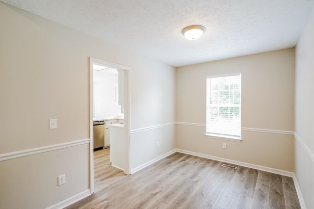 204 Oxford Pl, Gallatin, TN 37066