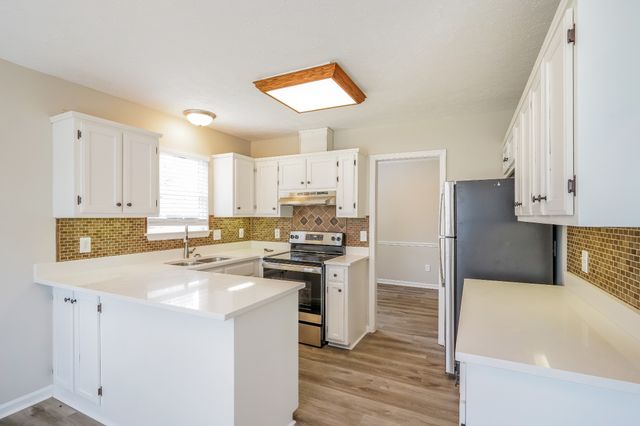 204 Oxford Pl, Gallatin, TN 37066