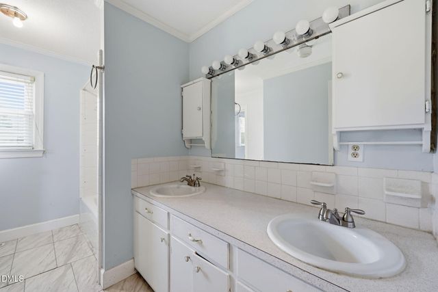 4130 Terrace Drive, Ayden, NC 28513