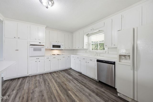 4130 Terrace Drive, Ayden, NC 28513