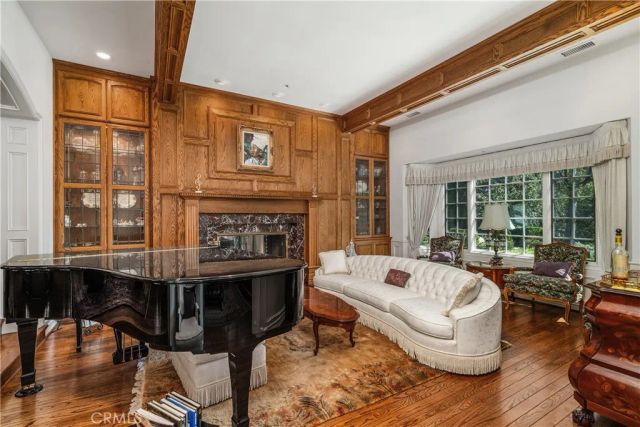 1170 N Englewild Dr., Glendora, CA 91741