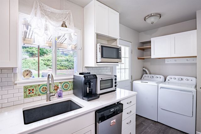 1201 E 36th Ave, Spokane, WA 99203