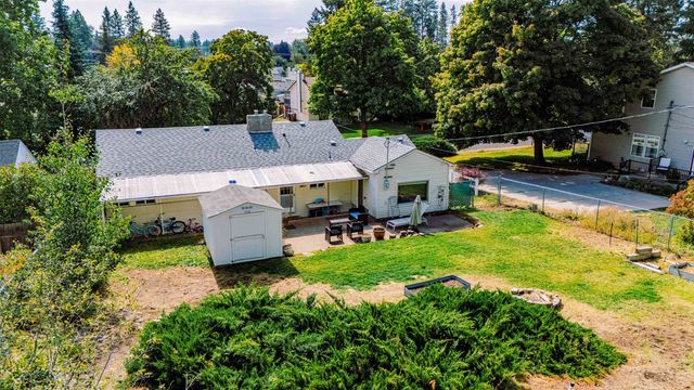 1201 E 36th Ave, Spokane, WA 99203