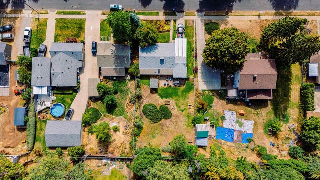 1201 E 36th Ave, Spokane, WA 99203