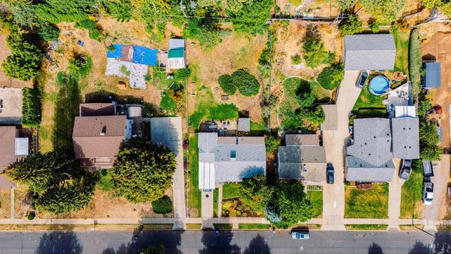 1201 E 36th Ave, Spokane, WA 99203