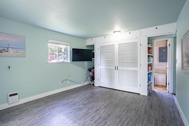 1201 E 36th Ave, Spokane, WA 99203