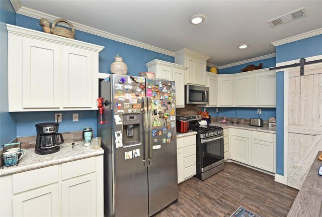 3221 Pecha Lane, Pleak, TX 77471