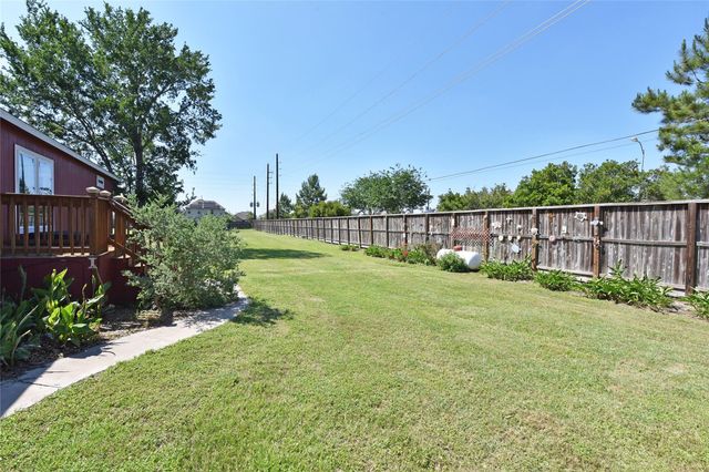 3221 Pecha Lane, Pleak, TX 77471