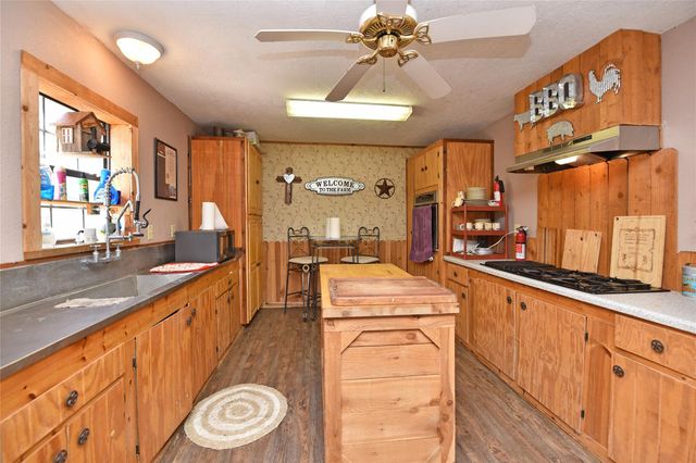 3221 Pecha Lane, Pleak, TX 77471