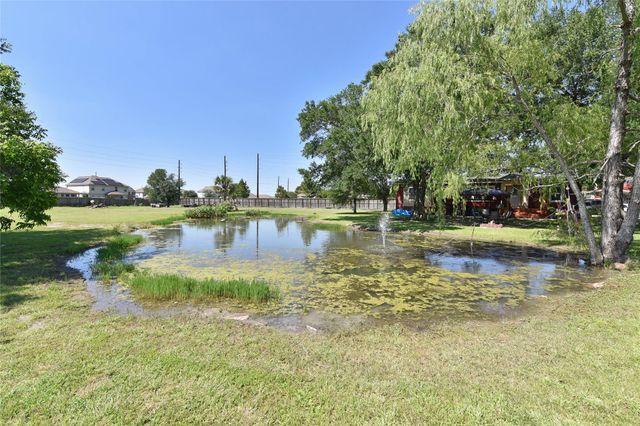 3221 Pecha Lane, Pleak, TX 77471
