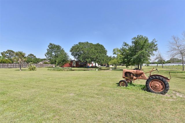 3221 Pecha Lane, Pleak, TX 77471