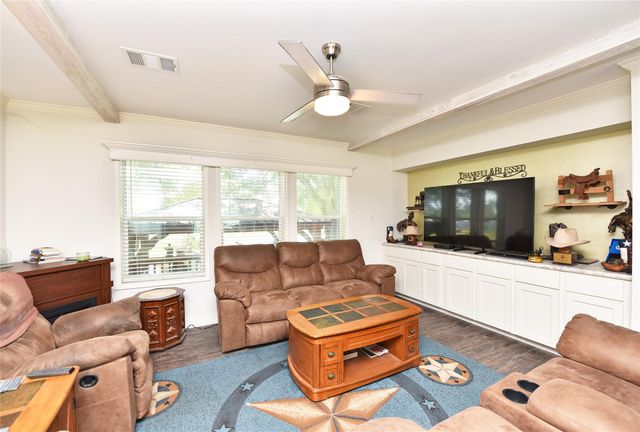 3221 Pecha Lane, Pleak, TX 77471