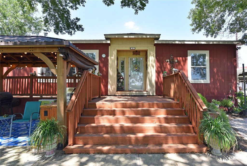 3221 Pecha Lane, Pleak, TX 77471